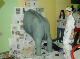 [1999] Wir bauen ein Rhinozeros