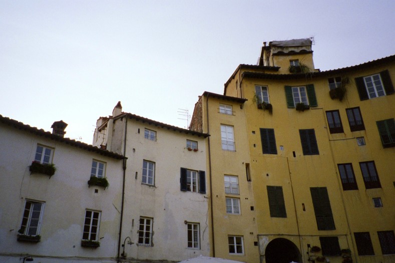 B005_na