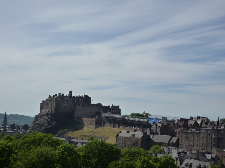 UK2010206