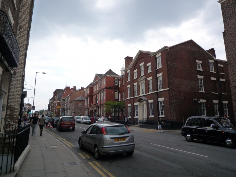 UK2010225