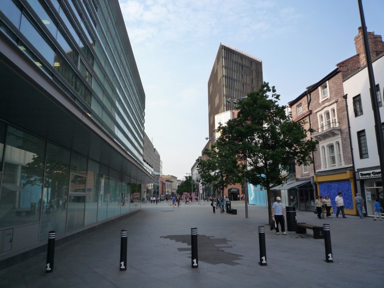 UK2010235