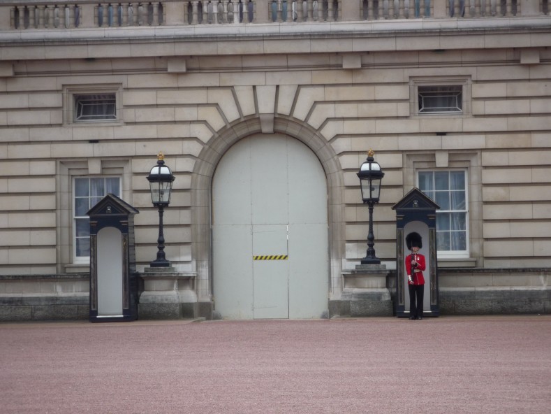 UK2010245