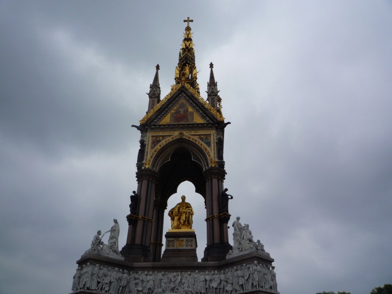 UK2010256