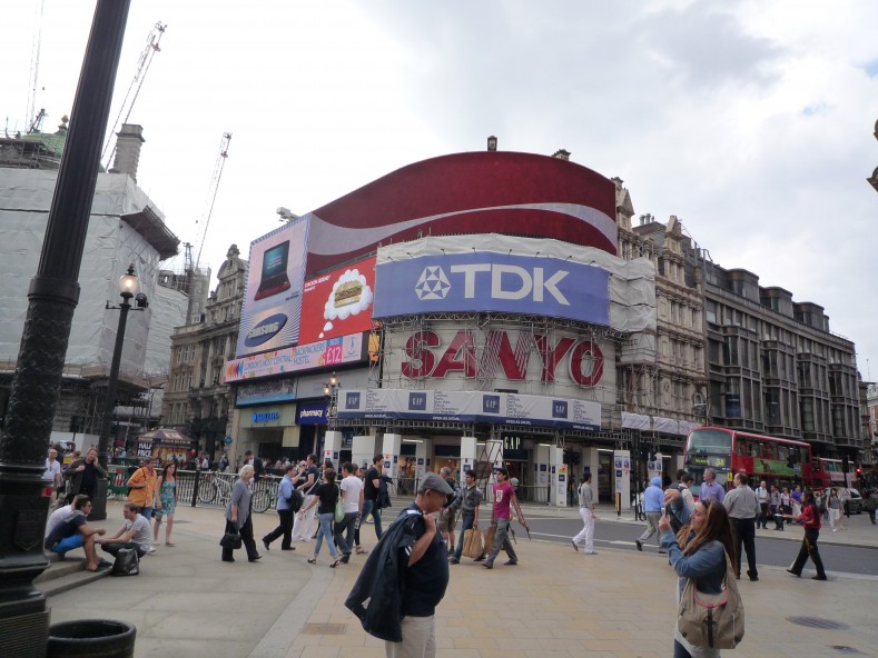 UK2010281