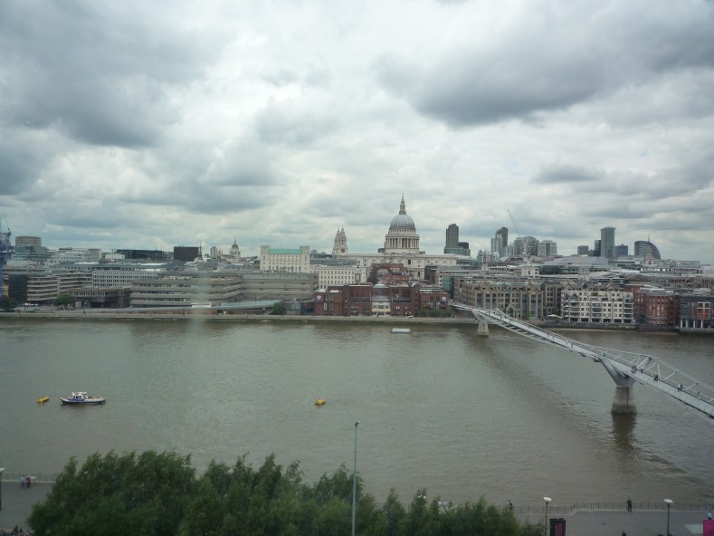 UK2010296