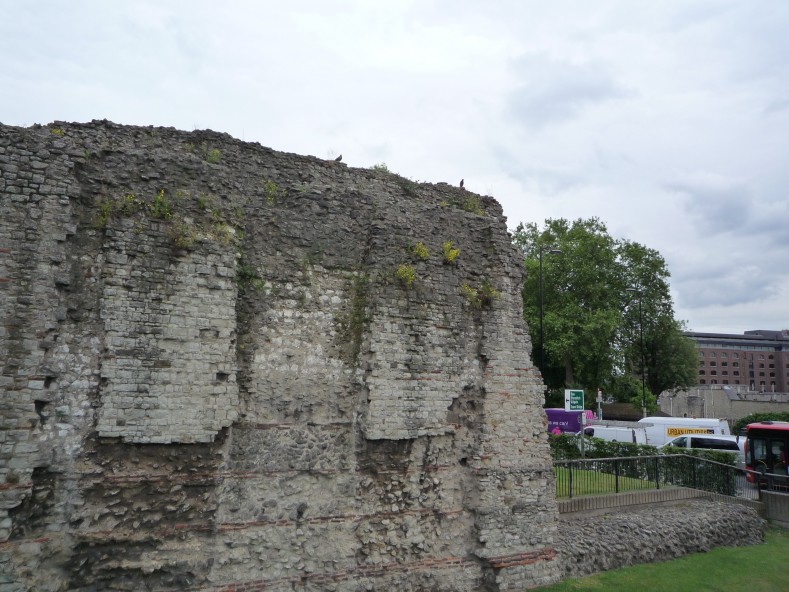 UK2010297